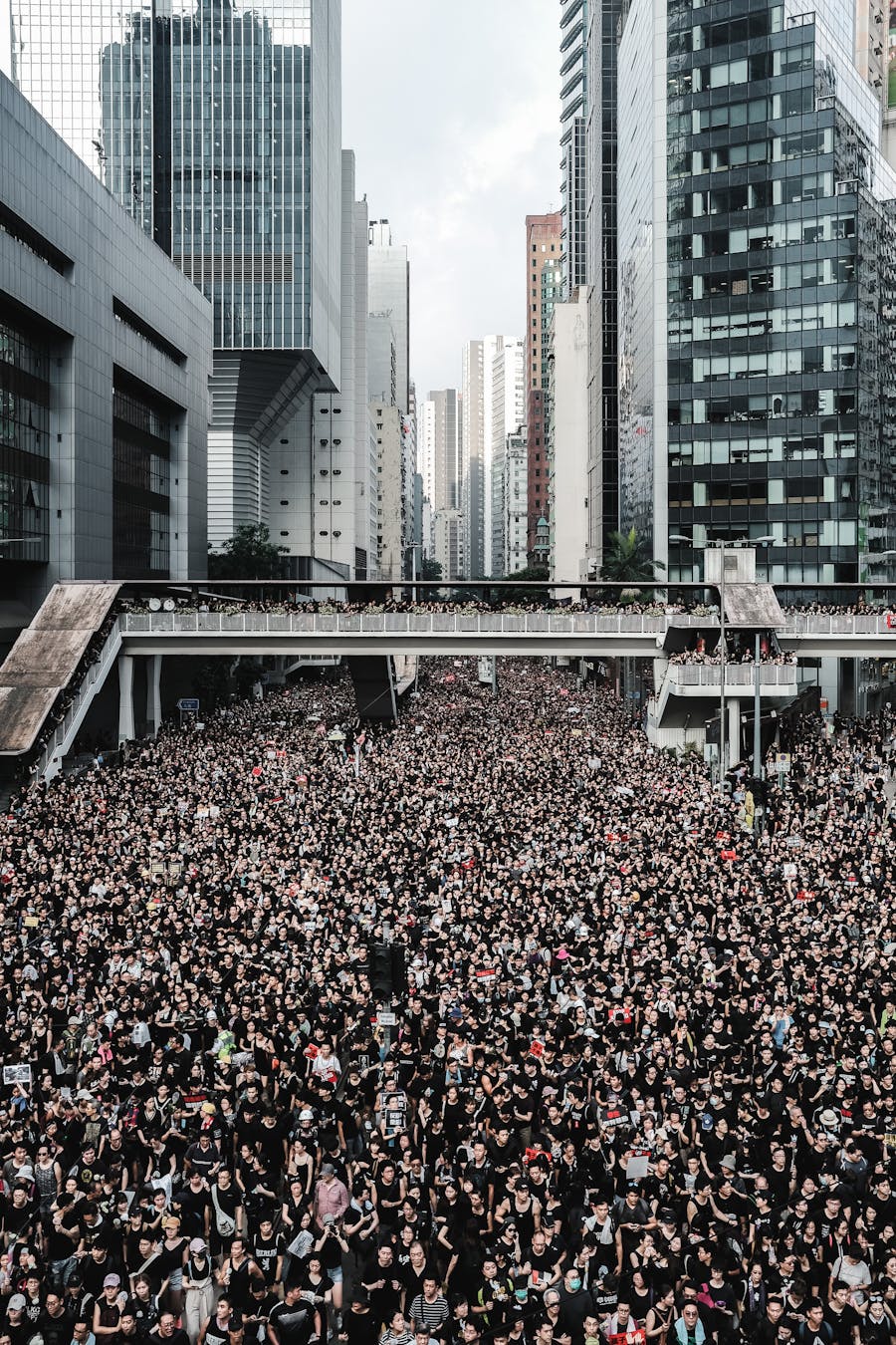 WE ARE THE MOVEMENT